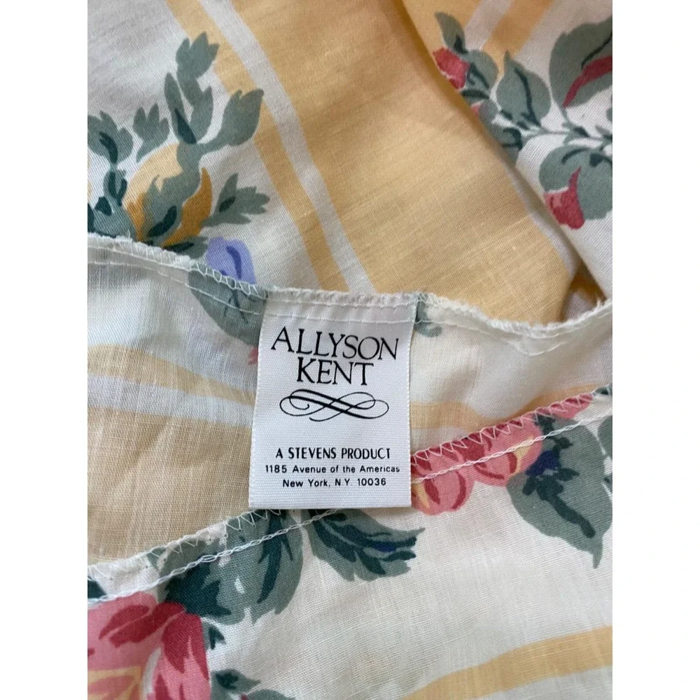 Vtg Twin Bedskirt‎ Floral Shabby Cottage Farmhouse Yellow Stripes Roses Peony